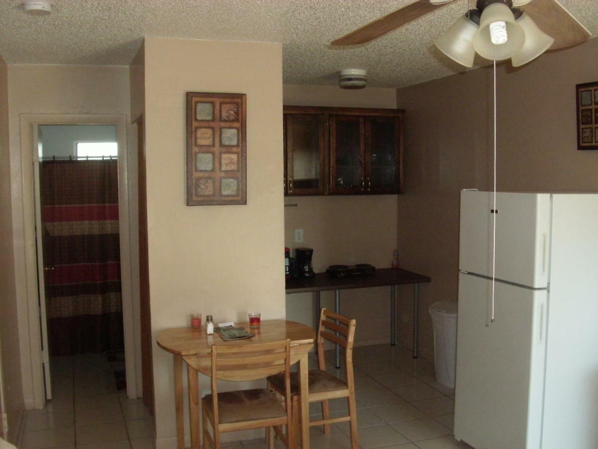 Newly Furnished Large, Clean, Quiet Private Unit Apartment Fort Lauderdale Exterior foto
