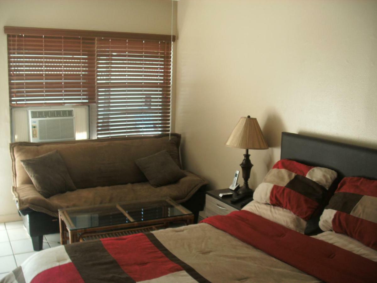 Newly Furnished Large, Clean, Quiet Private Unit Apartment Fort Lauderdale Exterior foto