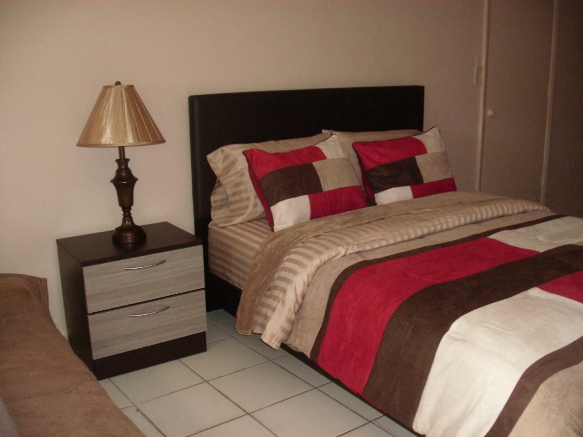 Newly Furnished Large, Clean, Quiet Private Unit Apartment Fort Lauderdale Exterior foto